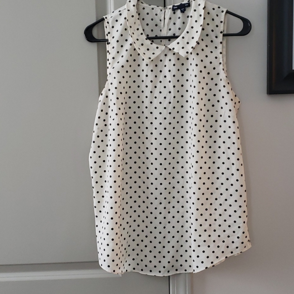 Cream poke a dot blouse